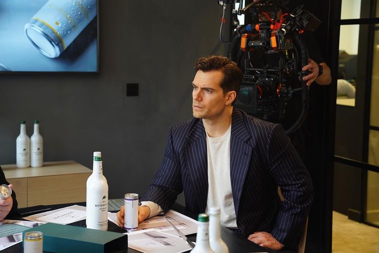 Henry Cavill dejará de actuar en la serie The Witcher.