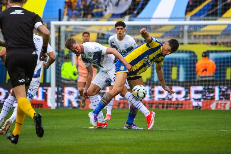 Federico Rasmussen se refirió a la actuación de Pablo Dóvalo en el choque ante Rosario Central.