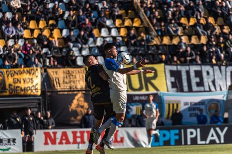 Godoy Cruz empata en Isidro Casanova frente a Almirante Brown. Godoy Cruz empata en Isidro Casanova frente a Almirante Brown.