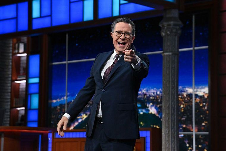 CBS rechazó las afirmaciones de Colbert en un comunicado emitido el martes.