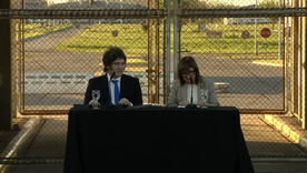 Javier Milei y Patricia Bullrich encabezan la presentación de la reforma del Código Penal. 