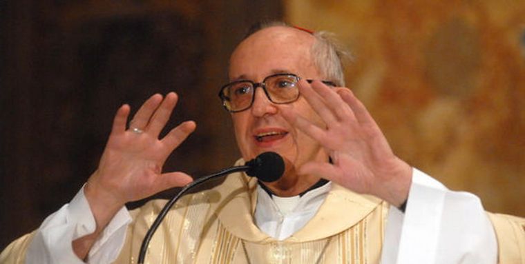 Los obispos, encabezados por el cardenal Jorge Bergoglio, analizarán los índices de inflación y el contexto electoral. Foto: Telam