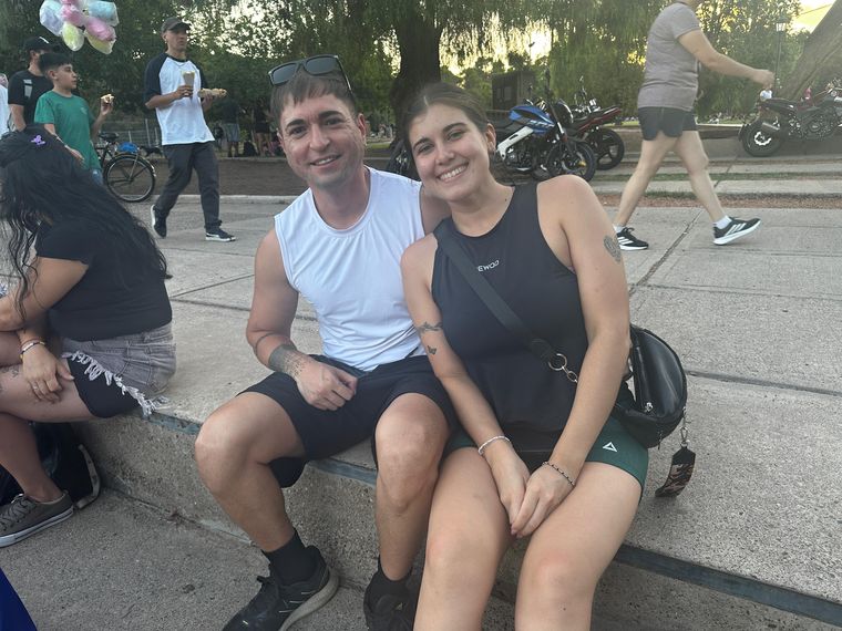 Juan Cruz y Florencia Pizzuolo. Juan Cruz y Florencia Pizzuolo.