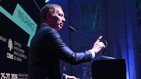 Santilli bancó a Adorni por poner la cara en plena polémica por sus bienes y vuelos. Santilli bancó a Adorni por poner la cara en plena polémica por sus bienes y vuelos.