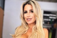 florencia pena se despidio del mar en topless