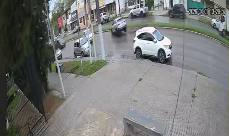 Un ex Boca protagonizó un fuerte accidente vial. Por suerte, no pasó a mayores.