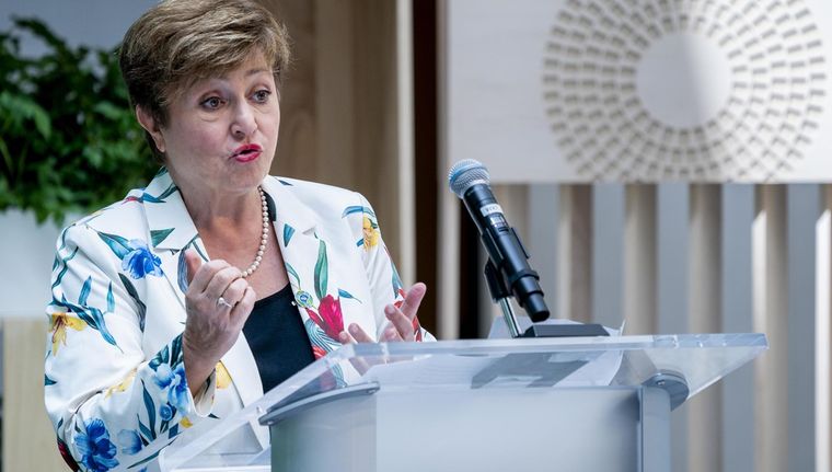 Kristalina Georgieva, directora Gerente del Fondo Monetario Internacional, una figura clave para llegar a un nuevo acuerdo con Argentina a pesar de la exigencia de flexibilizar el mercado cambiario. Foto: EFE