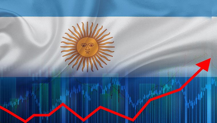 El índice de riesgo país genera preocupación en los mercados y el Gobierno no logra estabilizar la situación, se mantiene apenas por debajo de los 1100 puntos básicos. 