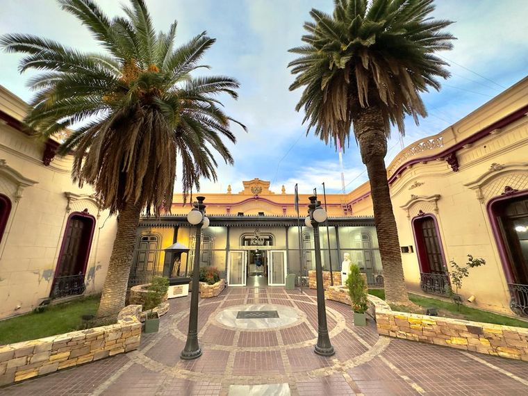 WhatsApp Image 2025-11-25 at 9.29.07 PM