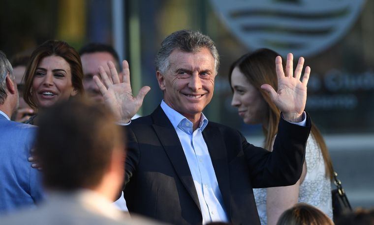 Macri cambió su biografía en Twitter.