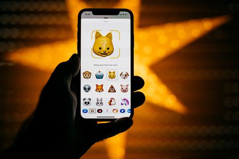 Stickers y emojis animados en WhatsApp