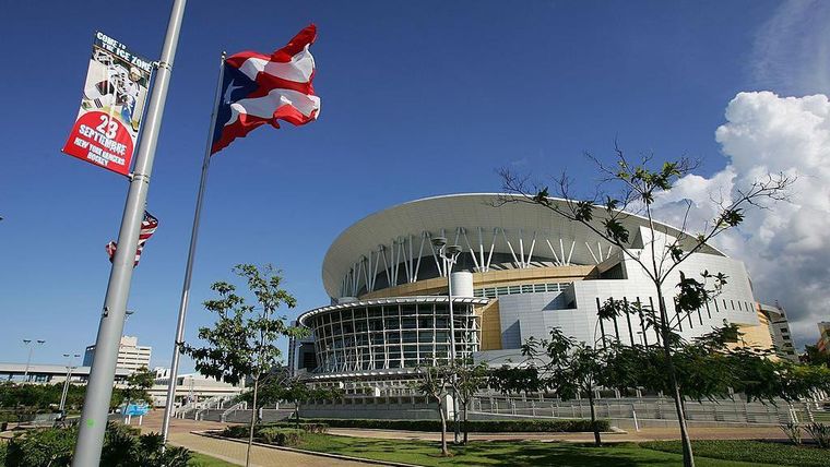 En promedio, 14.000 personas asistirán a los conciertos de Bad Bunny cada noche en el Coliseo José Miguel Agrelot en Puerto Rico.