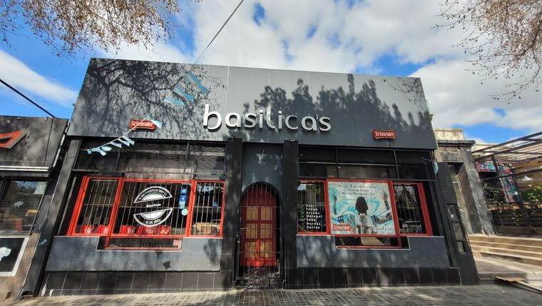 El bar de la Arístides Villanueva donde comenzó la agresión. El bar de la Arístides Villanueva donde comenzó la agresión.