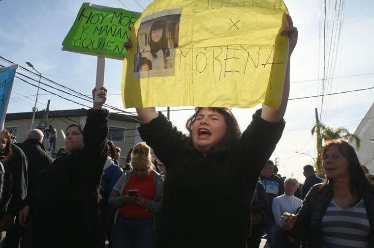El pueblo de Lanús se manifestó por el crimen de Morena. Foto: Télam