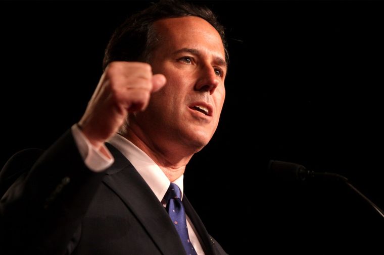 Santorum crece. Foto: RNS