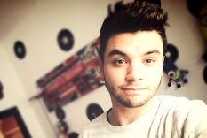 aterradora experiencia paranormal de un reconocido musico en su casa: me dicen que me vaya