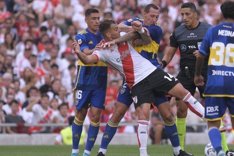Un futbolista de Boca, que no es tenido en cuenta por Russo, rechazó la propuesta de la dirigencia de rescindir su contrato. Un futbolista de Boca, que no es tenido en cuenta por Russo, rechazó la propuesta de la dirigencia de rescindir su contrato.