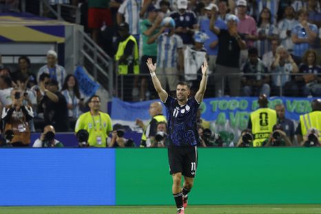Giovanni Lo Celso ya convirtió el 1-0 con un estupendo tiro libre y Argentina le gana a Jordania. Giovanni Lo Celso ya convirtió el 1-0 con un estupendo tiro libre y Argentina le gana a Jordania.