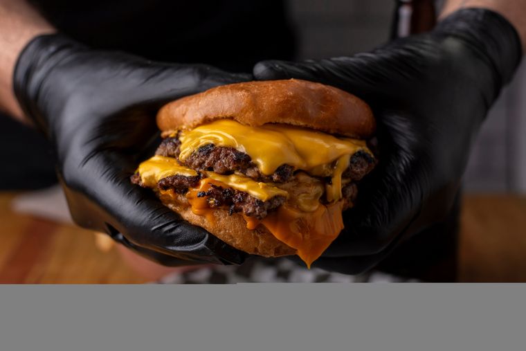 La “cheeseburger” será la especialidad. Foto: Shutterstock
