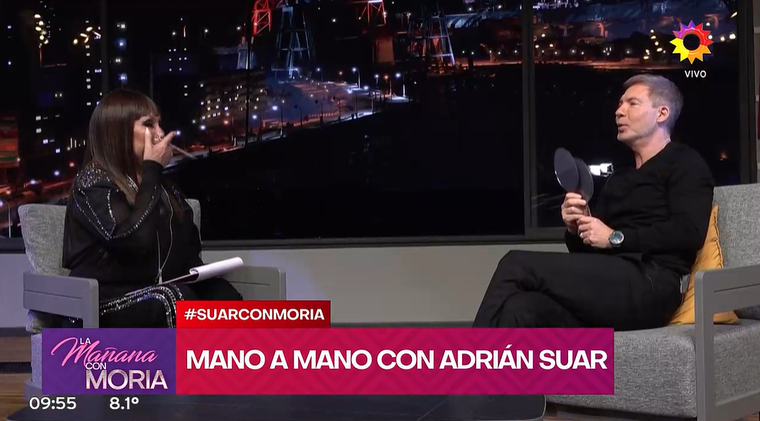 Adrián Suar sorprendió a Moria Casán. Adrián Suar sorprendió a Moria Casán.