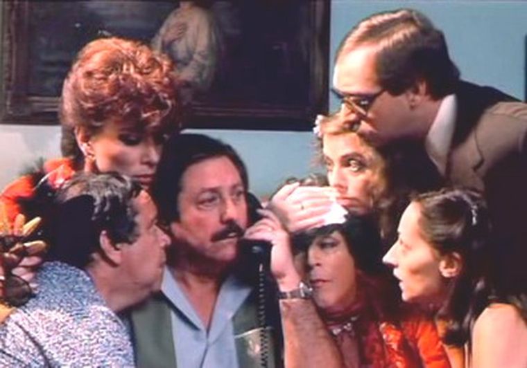 Como el argumento de Esperando la carroza, pero en la vida real. Foto: web