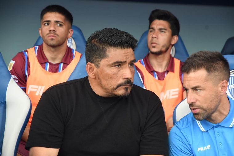 Omar Asad, DT de Godoy Cruz, no habló en conferencia de prensa. Omar Asad, DT de Godoy Cruz, no habló en conferencia de prensa.