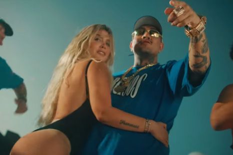 El nuevo tema de la empresaria. El nuevo tema de la empresaria.