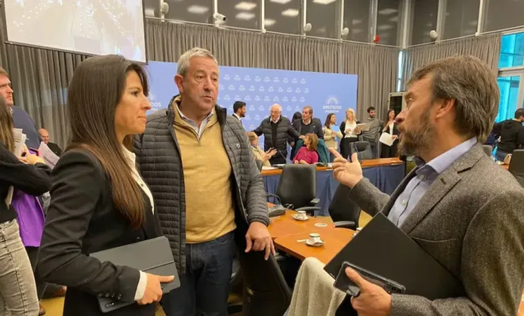 Pamela Verasay, Julio Cobos y Lisandro Nieri.&nbsp;