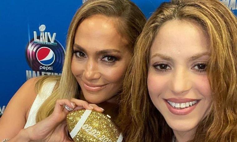 Shakira y Jennifer Lopez son dos estrellas de la música latina. Foto: Instagram