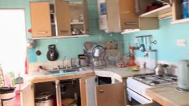 Entre el escepticismo y el terror: la historia de Tati y los entes que la acechan en su propio hogar.