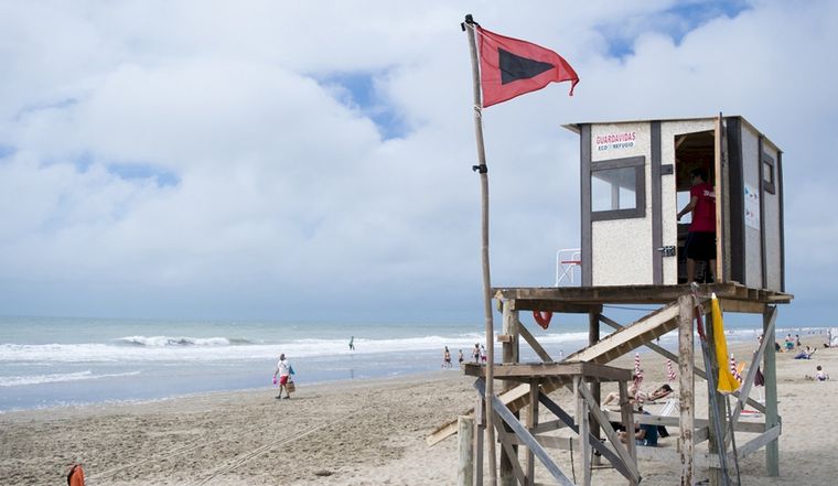 Una de las playas más populares de la Costa decretó la emergencia acuática en las últimas horas