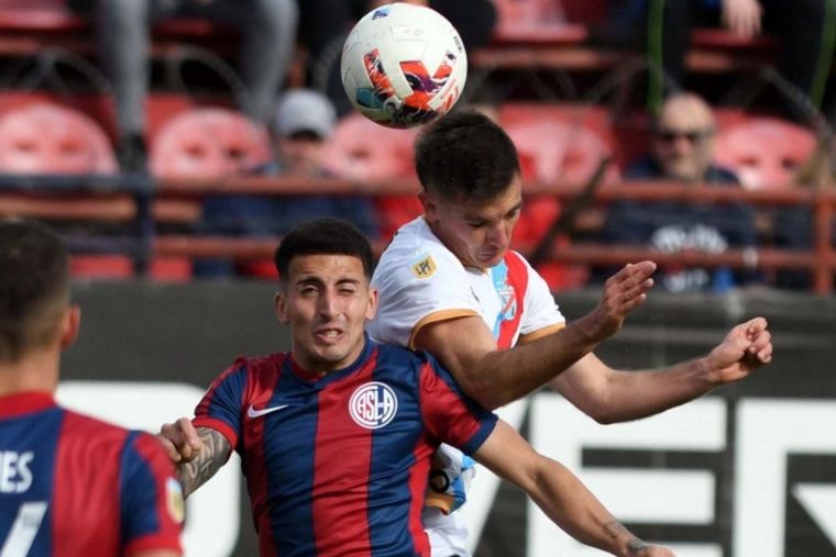San Lorenzo perdía, lo pasó a ganar, estuvo para golear y terminó empatando contra Arsenal.