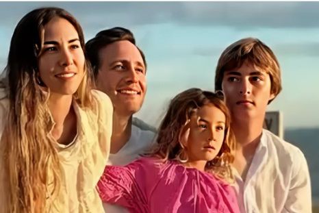 Una de las víctimas fatales fue identificada como Mila Yankelevich, nieta de Cris Morena. Una de las víctimas fatales fue identificada como Mila Yankelevich, nieta de Cris Morena.