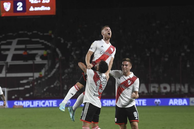 Con goles de Paradela y Beltrán, River venció a Lanús. Foto: Télam