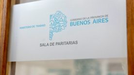 Kicillof convoco la paritaria estatal bonaerense y avisa a los gremios que no hay plata para aguinaldos Kicillof convoco la paritaria estatal bonaerense y avisa a los gremios que no hay plata para aguinaldos
