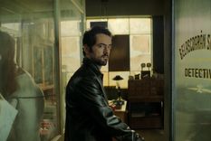 secretos de belascoaran, la serie de netflix que te lleva al mexico de los 70