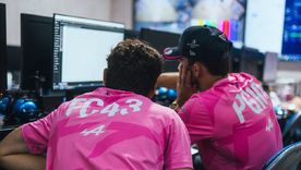 Franco Colapinto y un contundente mano a mano con Gasly. Franco Colapinto y un contundente mano a mano con Gasly.