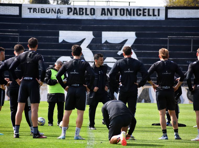 Gimnasia, ante un duro compromiso en Carlos Casares. 