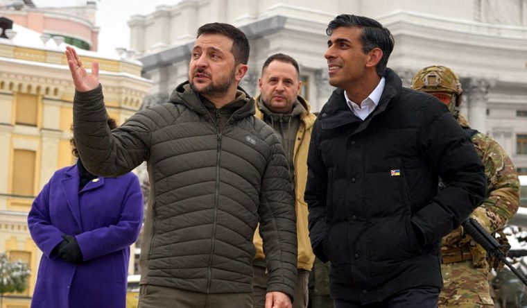 Sunak estuvo en Ucrania en noviembre, visitando a Zelenski. Foto: SNews.