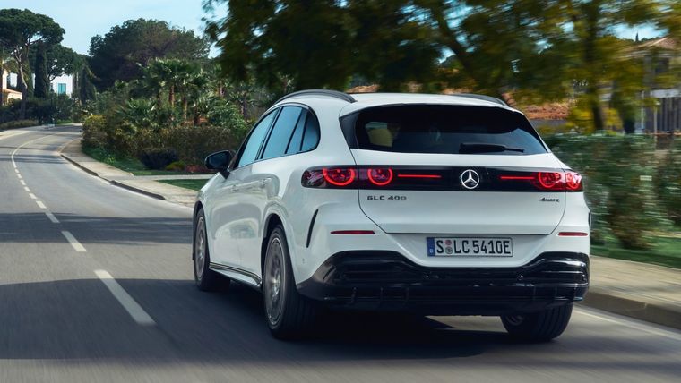 Mercedes Benz amplía la gama del GLC eléctrico con las nuevas variantes 250 y 300 4MATIC