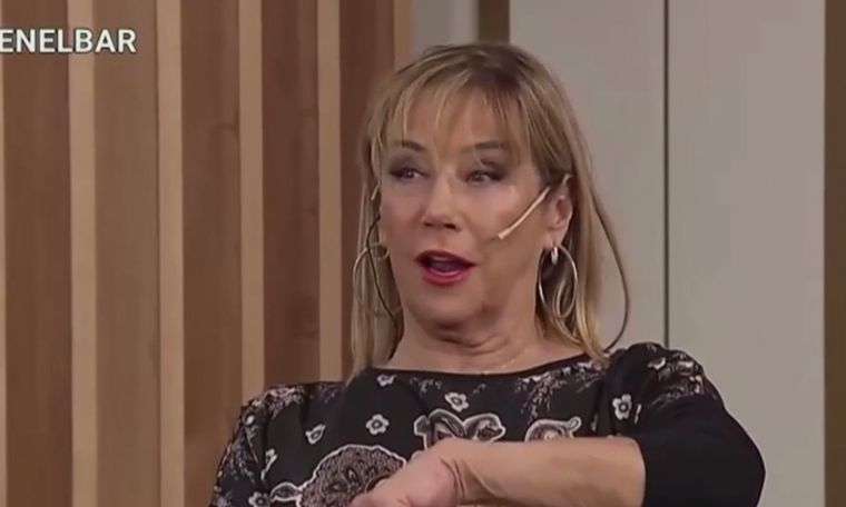 Marcela Tinayre se enojó con América al aire en Polémica en el Bar La conductora hizo un fuerte reclamo Foto: Captura de TV