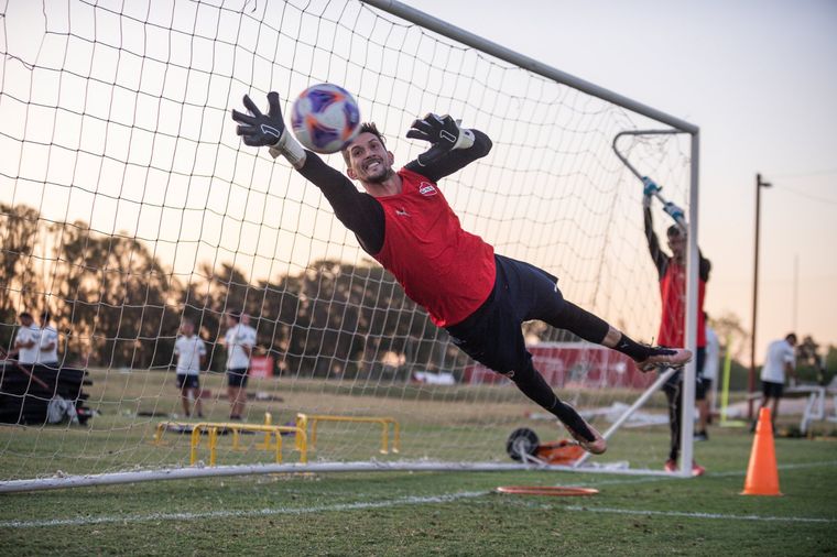 Rodrigo Rey habló del presente de Independiente.