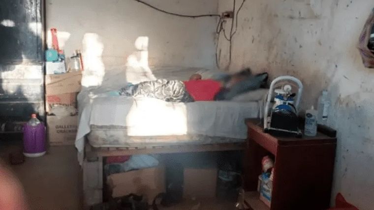 La hermana de 22 años que cuida de la niña y de su madre afirmó que no le tomaron la denuncia Foto: La nueva mañana