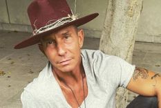 Finalmente, Erik Rubín anunció que en breve se mudará de casa.