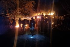 Un fuerte incendio se registró en San Carlos Foto: Osvaldo Valle