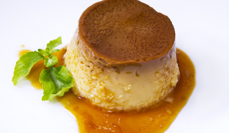 Flan de huevo: postre clásico para consentir a tus seres queridos Foto: Shutterstock