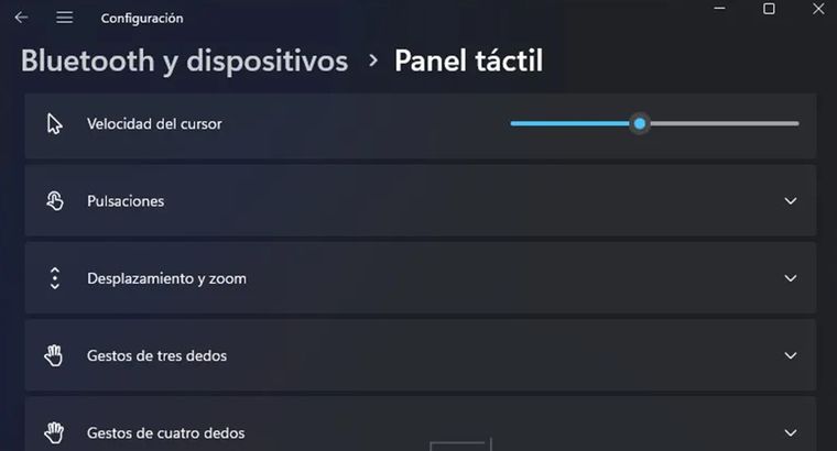 Evaluá si querés mantener activo el touchpad cuando hay un mouse conectado: es útil para evitar toques involuntarios al escribir. Evaluá si querés mantener activo el touchpad cuando hay un mouse conectado: es útil para evitar toques involuntarios al escribir.