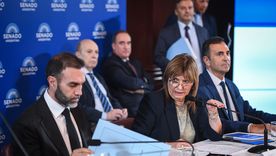 Ley de Glaciares: a contrarreloj, LLA busca unificar el pedido de las mineras y el apoyo de los aliados Ley de Glaciares: a contrarreloj, LLA busca unificar el pedido de las mineras y el apoyo de los aliados