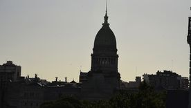 Las dietas de los diputados suelen ser un punto de discusión dentro del debate político. Las dietas de los diputados suelen ser un punto de discusión dentro del debate político.