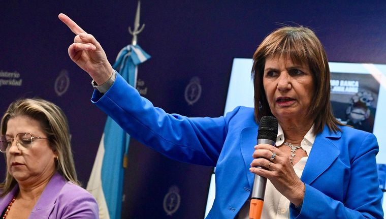 Patricia Bullrich estuvo en el centro de la conversación digital luego de la represión policial en la marcha de los jubilados. Foto: NA